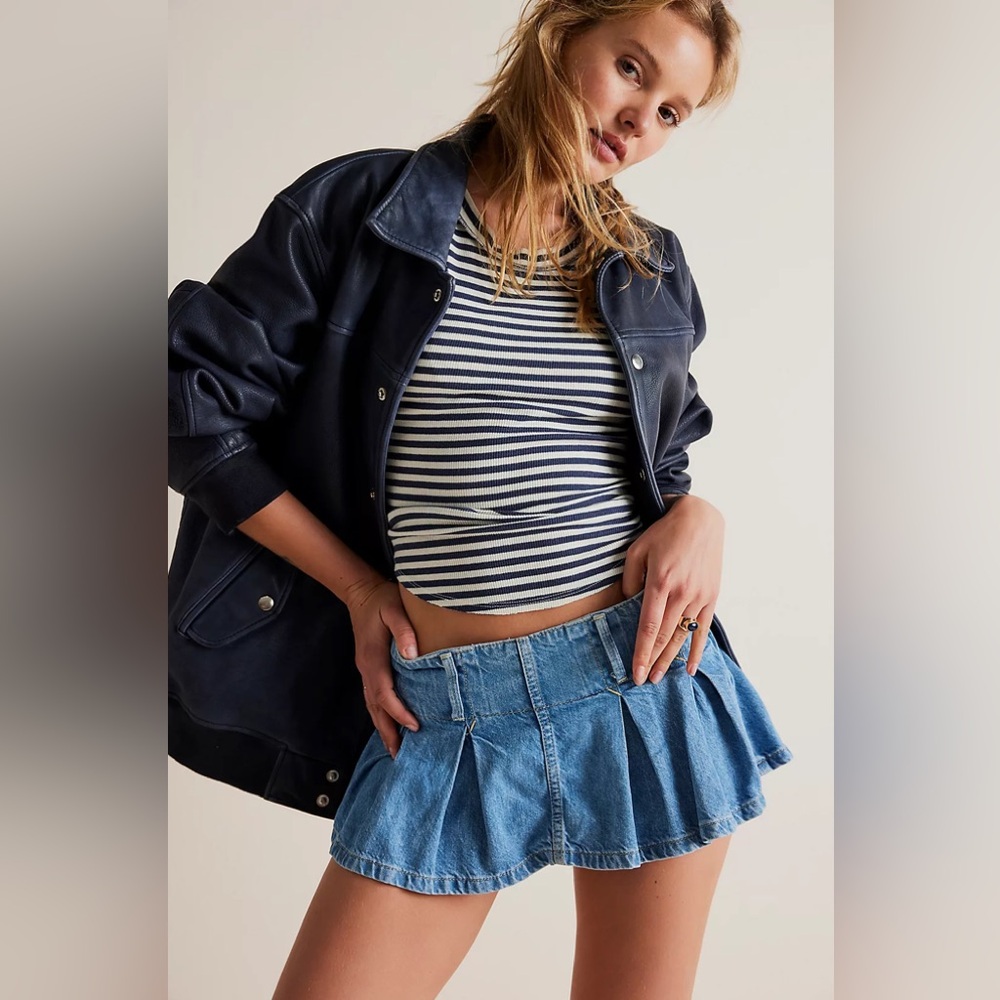 Free People We The Free Pleated Micro Mini
Denim Skort